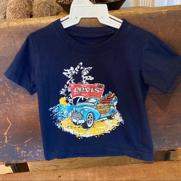 Levis Vintage Convertible Tee - Picture 4 of 11
